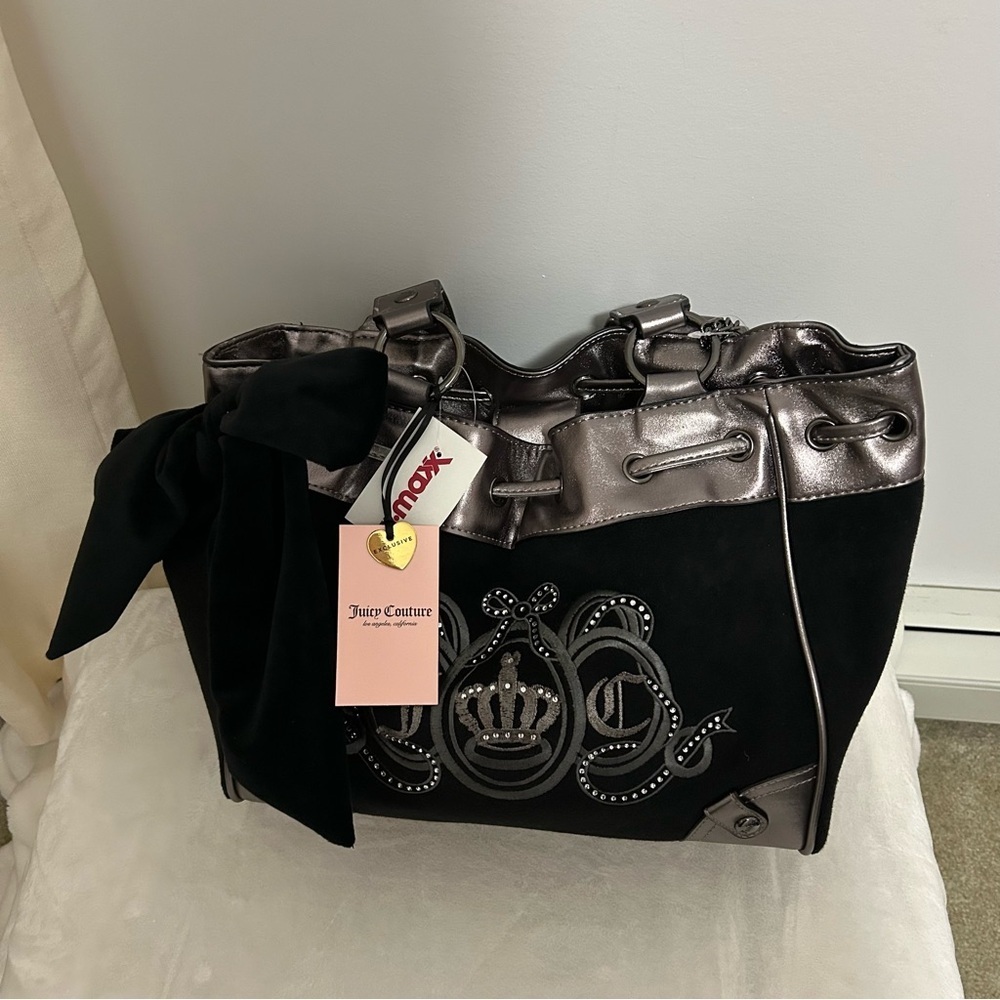 NWT Juicy Couture Black Velour Daydreamer Bag Metallic Pewter Trim - Picture 2 of 7